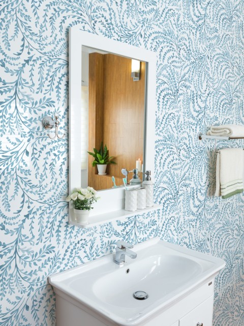 Lush Fern Leaf Pattern Wallpaper Mural