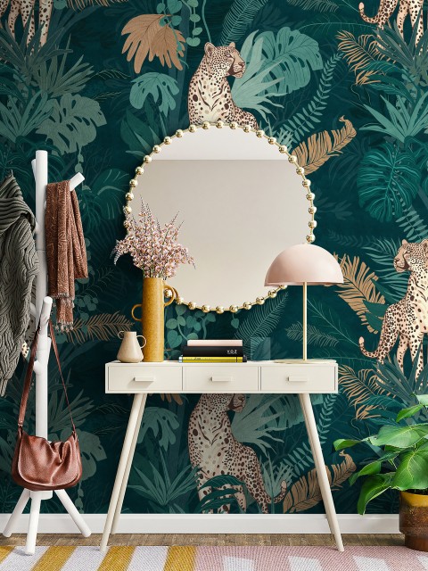 Elegant Jungle Leopard Pattern Wallpaper Mural