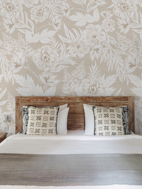 Elegant Watercolor Peony Pattern Wallpaper Mural